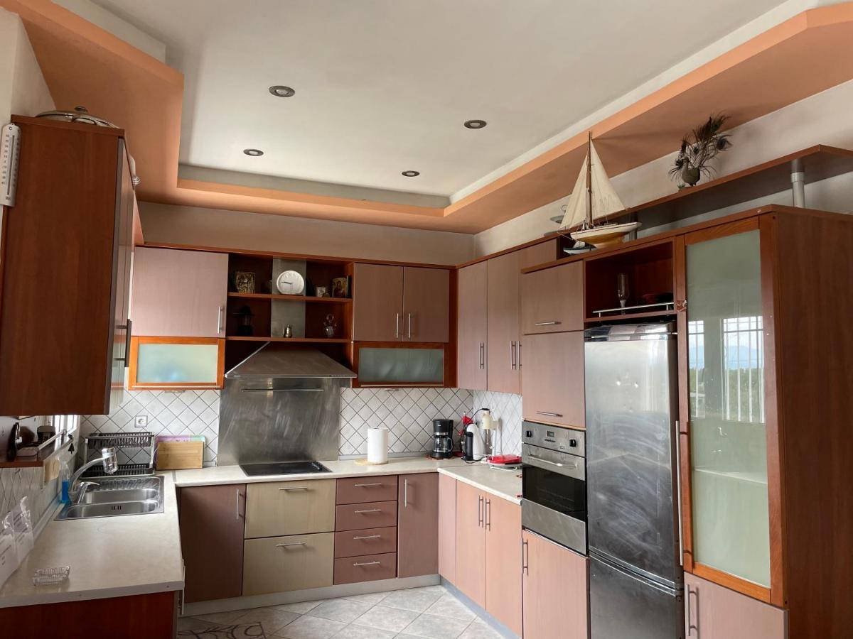 Seaside Apartment With Private Garden Néa Ankhíalos Dış mekan fotoğraf